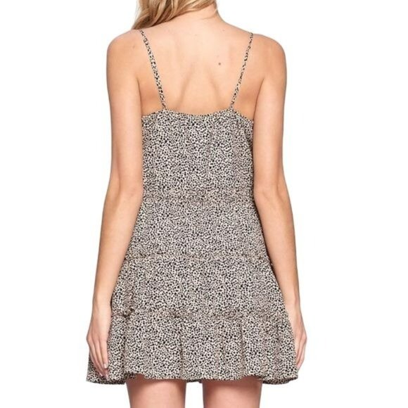 Crescent Animal Print Tiered Mini Dress Beige Black Size Medium NWT - Picture 2 of 2